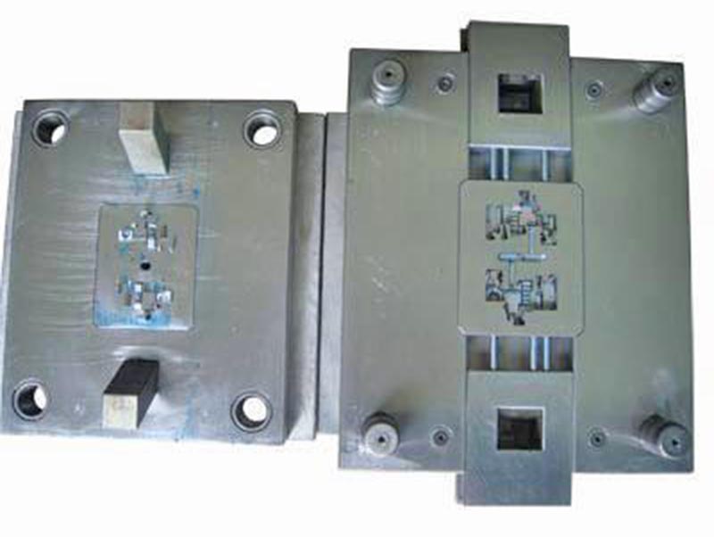 华阴精密塑料模-01